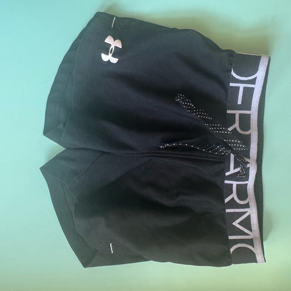 Under Armour Black Performance Shorts Athletic Design. YXS